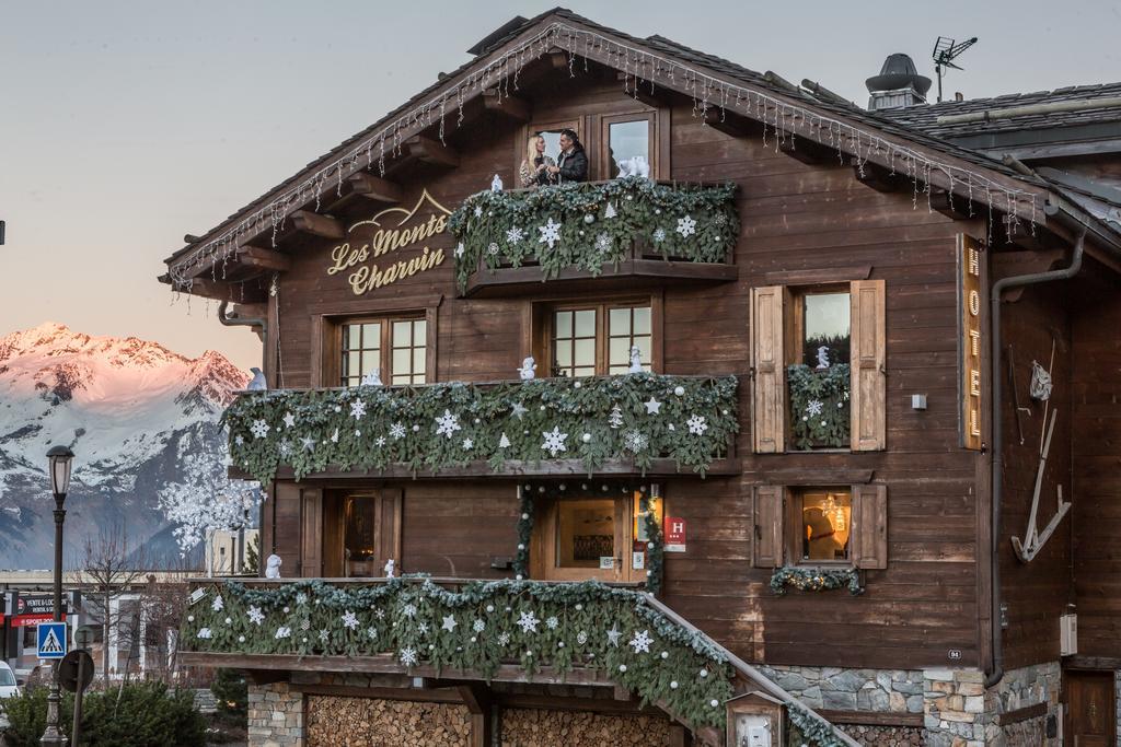 Les Monts Charvin Hotel คูร์เชอแวล ภายนอก รูปภาพ